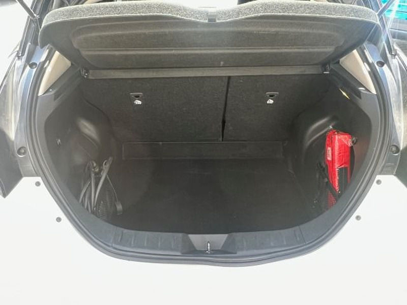 Nissan Leaf 40KW N-Connecta / NAVI / PDC / 360°